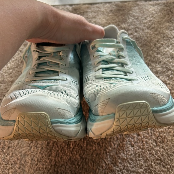 Hoka Clifton 6 Athletic Shoes - Picture 2 of 10